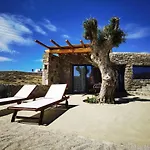 M-vibes Mykonos 4*
