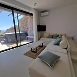 M-vibes Mykonos 4*