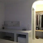 M-vibes Mykonos Kalafáti