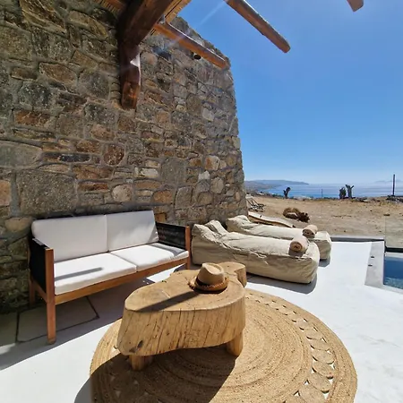 Апарт-отель M-vibes Mykonos 4*