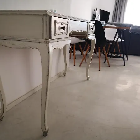 M-vibes Mykonos Ξενοδοχείο με διαμερίσματα Καλαφάτη