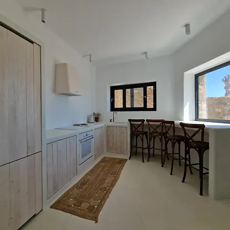 M-vibes Mykonos Ξενοδοχείο με διαμερίσματα 4*