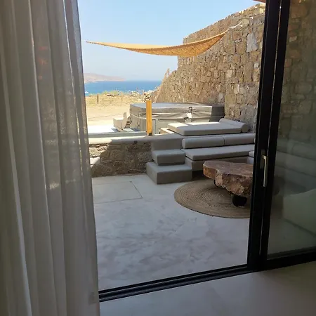 M-vibes Mykonos Apartmanhotel 4*