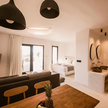 M-vibes Mykonos Lejlighedshotel Kalafati