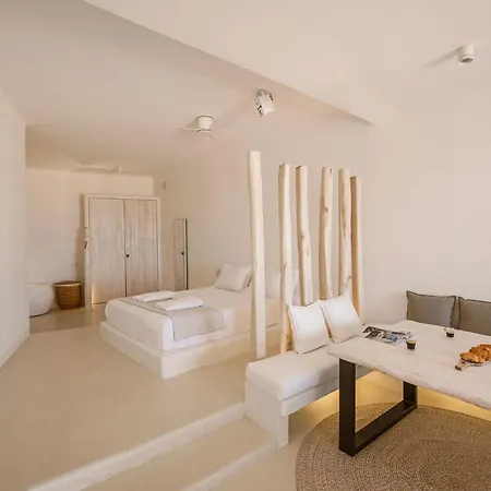 M-vibes Mykonos Aparthotel 4*