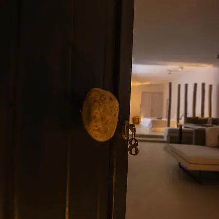M-vibes Mykonos Lejlighedshotel Kalafati