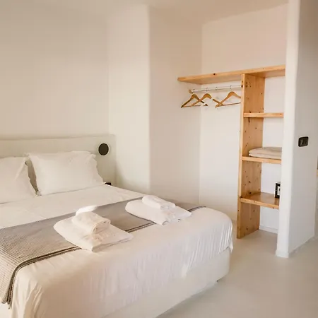 M-vibes Mykonos Lejlighedshotel 4*