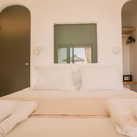 M-vibes Mykonos Lejlighedshotel Kalafati