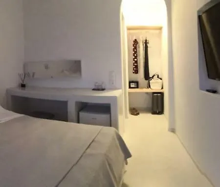 M-vibes Mykonos 4*
