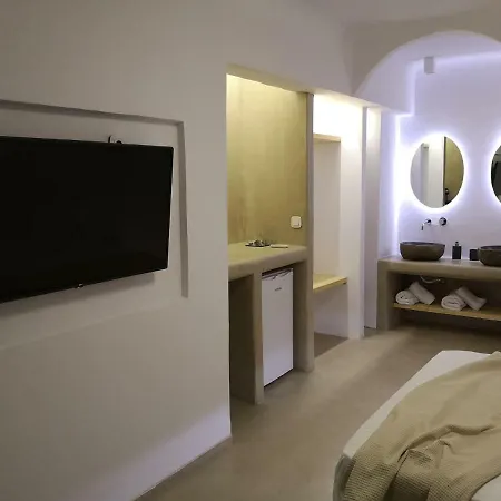 M-vibes Mykonos 4*