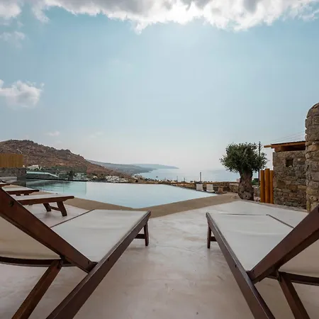 M-vibes Mykonos Aparthotel 4*
